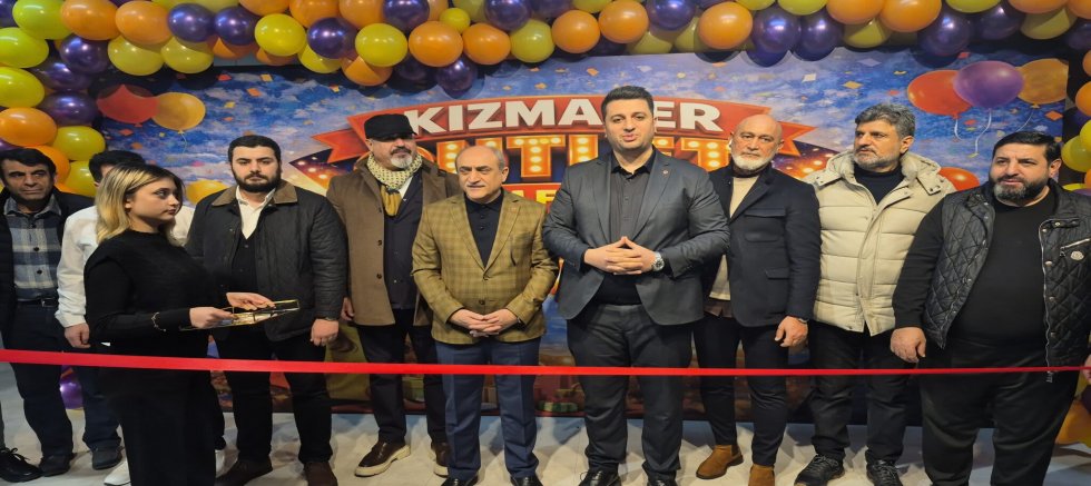 Sultangazi ADL Park’ta Kızmazer Outlet Açılışı Gerçekleşti