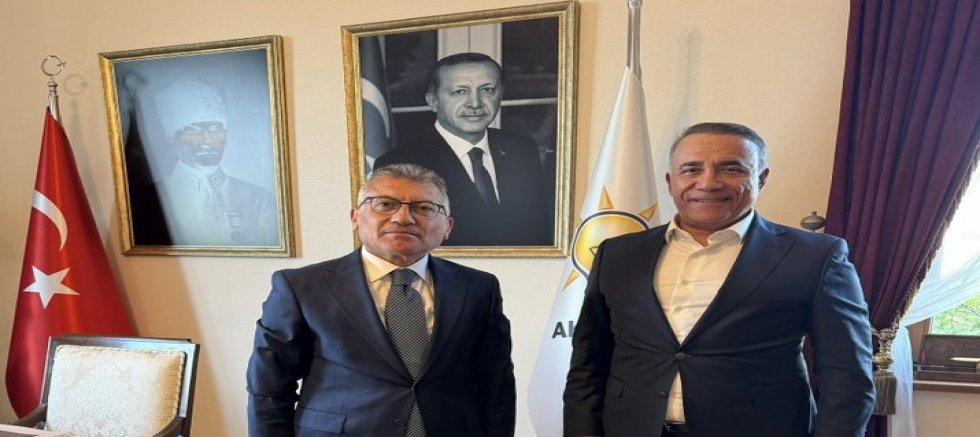 Sultangazi Belediye Başkanı Abdurrahman Dursun, Abdullah Güler’i Ziyaret Etti