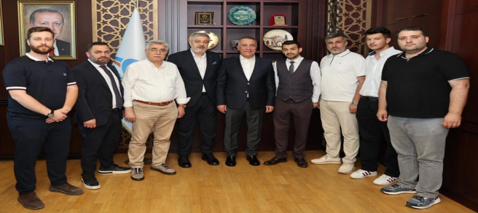 Sultangazi Belediye Başkanı Abdurrahman Dursun, STK Temsilcileri ve İş İnsanlarını Ağırladı