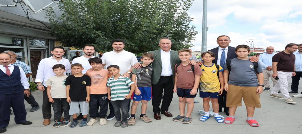 Sultangazi Belediye Başkanı Abdurrahman Dursun, Yayla Mahallesi’nde Temaslarda Bulundu