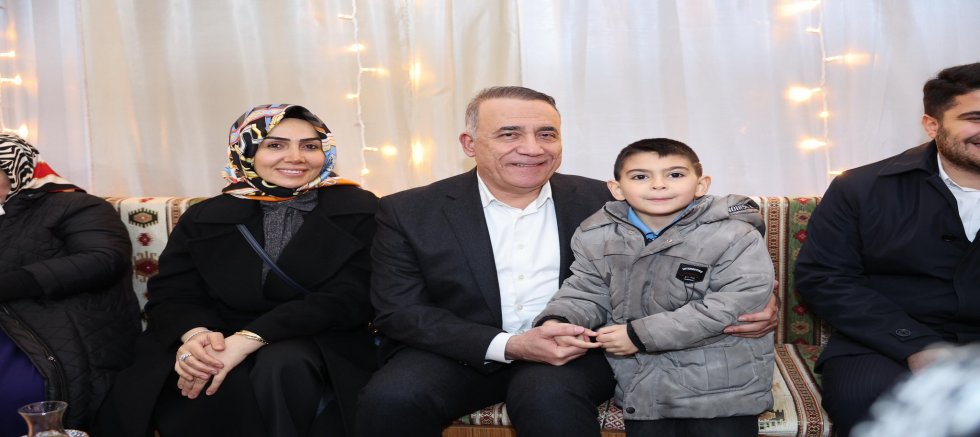 Sultangazi Belediyesi Sahada: Vatandaşla İç İçe Yönetim