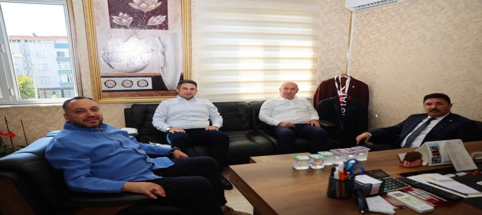 Sultangazi’de Hünkâr Kasrı Buluşması Ayhan Terzi ve Muzaffer Bıyık’tan Mustafa Terzi’ye Ziyaret