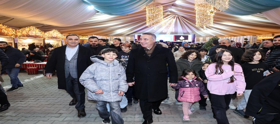 Sultangazi’de Ramazan Bereketi: Başkan Abdurrahman Dursun Vatandaşlarla Ramazan Çadırında Buluştu