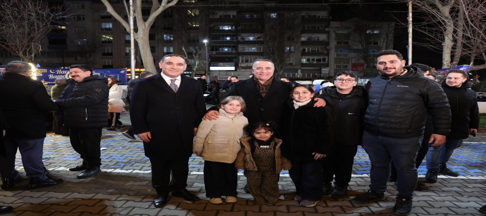 Sultangazi’de Ramazan Coşkusu: Başkan Abdurrahman Dursun Tüm Komşuları Ramazan Etkinlik Çadırına Davet Etti