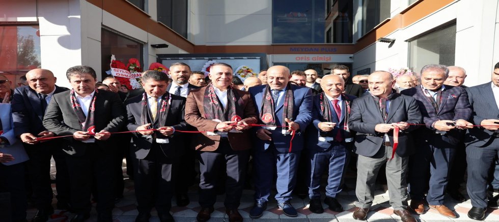 Sultangazi Sivaslılar  Derneği'nden Muhteşem Açılış