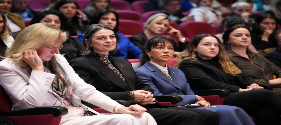 Üsküdar’da Dünya Kadınlar Günü’ne Uluslararası Buluşma