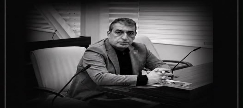 YENİ Parti Sultangazi Kurucu İlçe Başkanı Kanber Koçak’tan İsmail Akkaya İçin Duygusal Taziye Mesajı