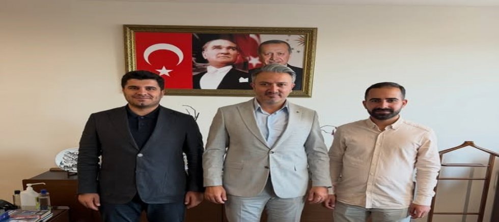 Yunus Emre Yıldız’dan Abdullah Karaca’ya Tebrik Ziyareti