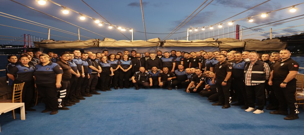 Zabıtalar bu kez denetimde değil, Boğaz’da