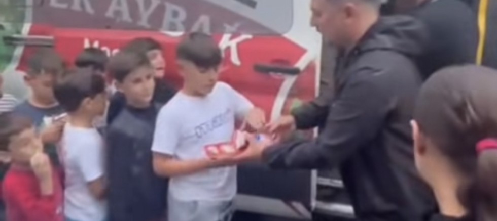  Ömer Aybak’ın katkılarıyla Çayırbaşı’nda Güzel Bir Gün