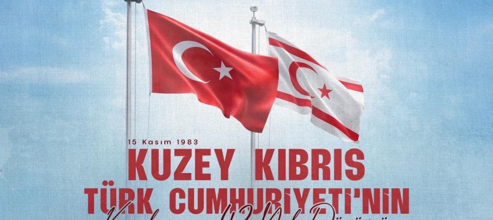 Op.Dr. Hicabi Gökdereli  , KKTC'nin kuruluşunun 42. yılını kutladı