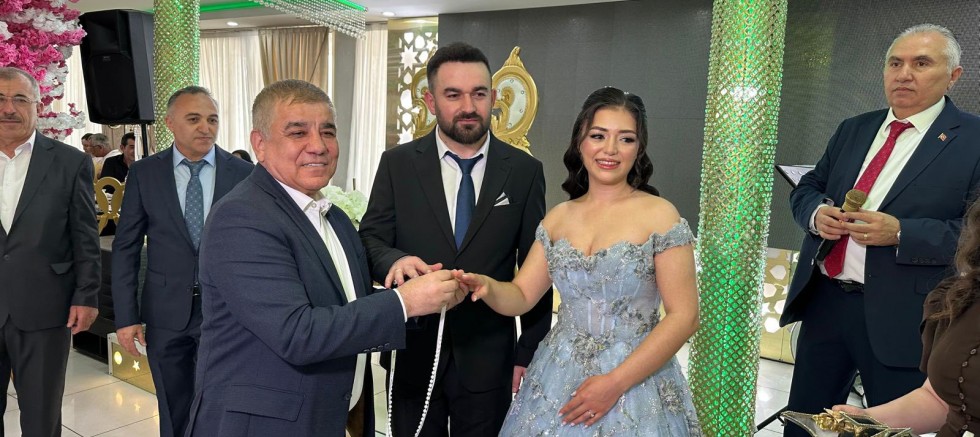 Ramis Topal, Esenyurt’ta Nişan Törenine Katıldı