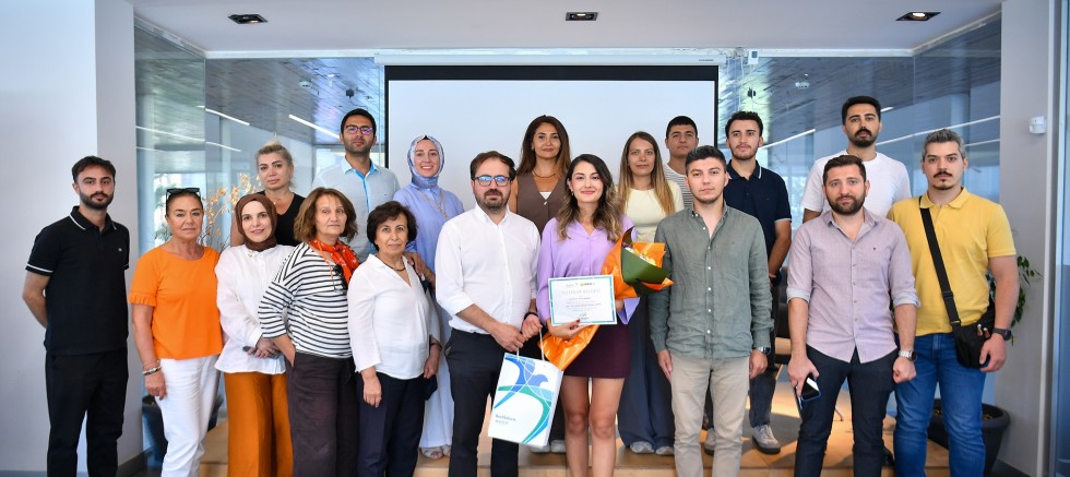 SMART TALKS’TA GELECEĞİN İLETİŞİM BECERİLERİ KONUŞULDU