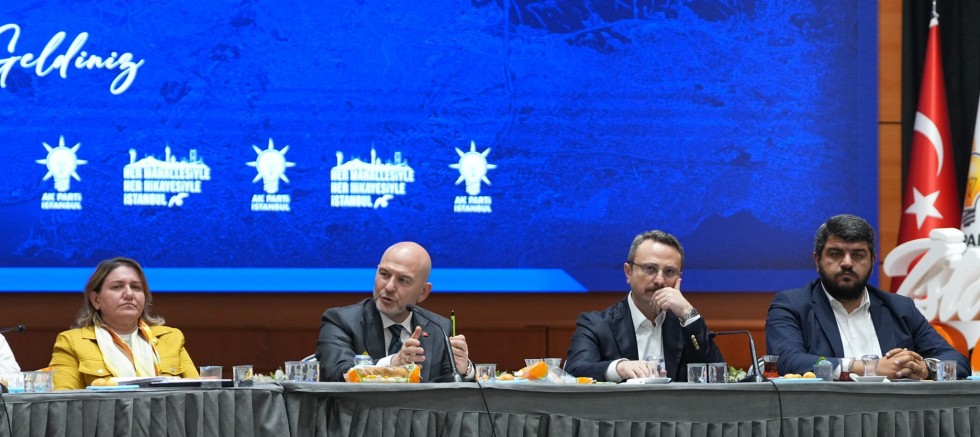 Süleyman Soylu, AK Parti İstanbul Teşkilatı'nın Siyasi ve Hukuki İşler Başkanlarıyla Bir Araya Geldi