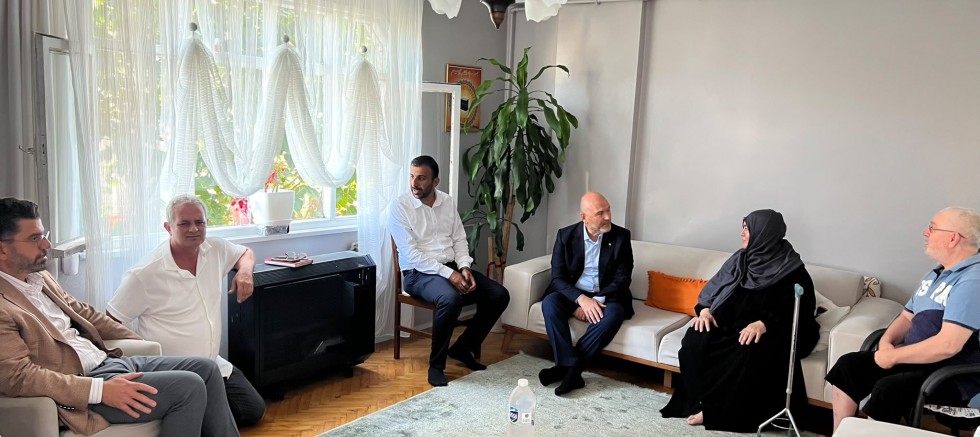 Süleyman Soylu’dan Eyüpsultan’da Ev Ziyaretleri: “Gönülden Teşekkür Ediyoruz”