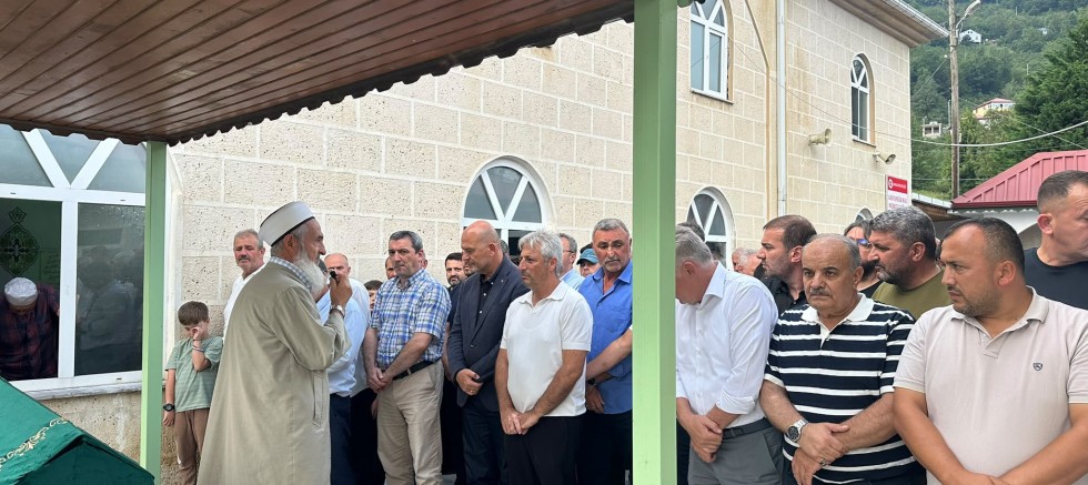 Süleyman Soylu, Hasan Dilekoğlu’nun Annesi Vahide Dilekoğlu’nun Cenazesine Katıldı