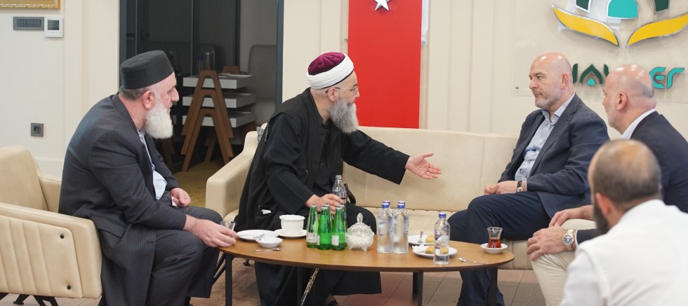 Süleyman Soylu, HAYDER’i Ziyaret Etti: Memleket Meseleleri ve Sivil Toplumun Rolü Ele Alındı