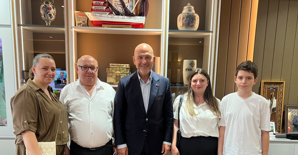 Süleyman Soylu İstanbul’daki Ofisinde Vatandaşları Dinliyor: “Kapımız Her Vatandaşımıza ve STK’lara Açık”