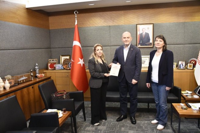 Süleyman Soylu, TBMM'de Sivil Toplum Temsilcileri ve Öğrencileri Ağırladı