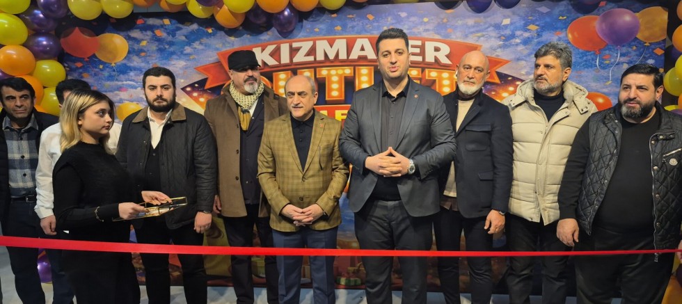 Sultangazi ADL Park’ta Kızmazer Outlet Açılışı Gerçekleşti