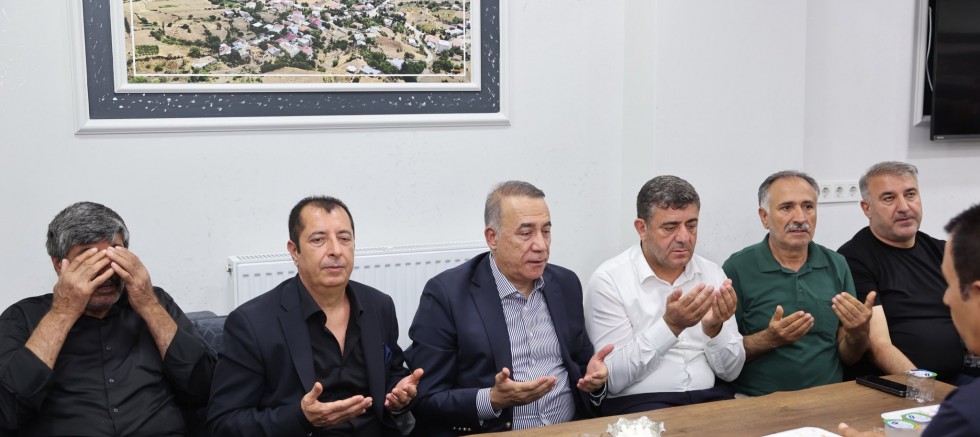 Sultangazi Belediye Başkanı Abdurrahman Dursun, Remziye Keskin’in Mevlidine Katıldı