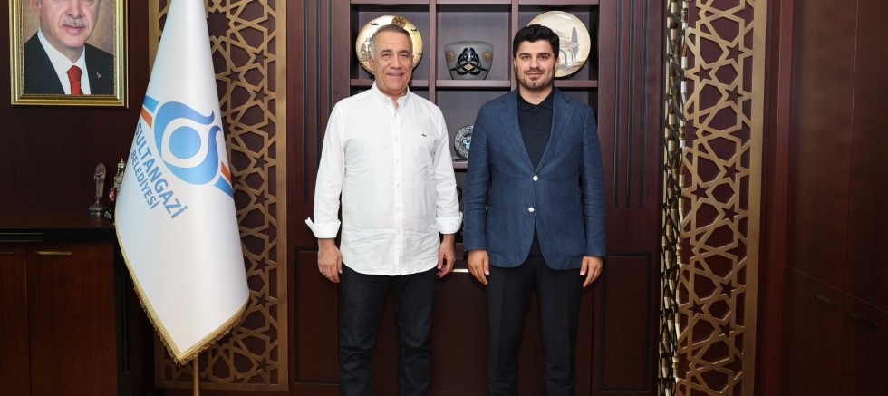 Sultangazi Belediye Başkanı Dursun, AK Parti Gençlik Kolları Yönetimini Ağırladı
