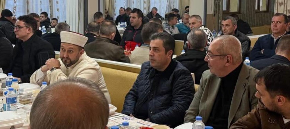 Sultangazi Belediyesi’nden Bulgaristan Pazarcık’ta İftar Programı