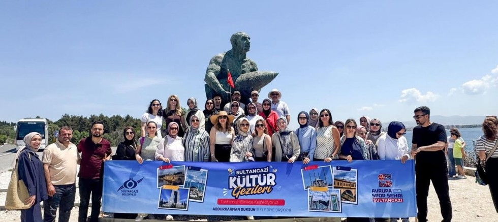 Sultangazi Belediyesi’nden Tarih ve Kültür Gezileri: İlçe Sakinleri Bursa, Edirne ve Çanakkale’yi Keşfediyor
