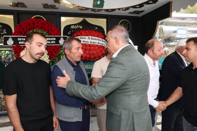Sultangazi’de Acı Gün: Merhum Murat Aras  Son Yolculuğuna  Uğurlandı