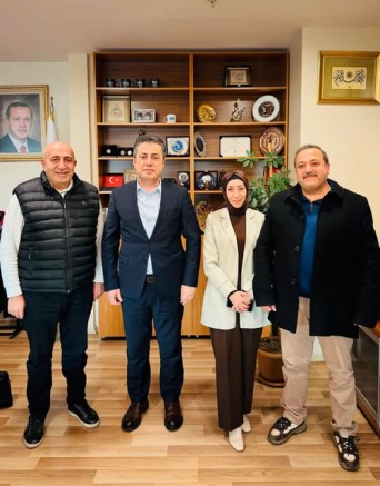 Sultangazi’de Birlik ve Beraberlik Vurgusu: Cihan Baş’tan Başkan Yardımcısı Çiçek’e Ziyaret