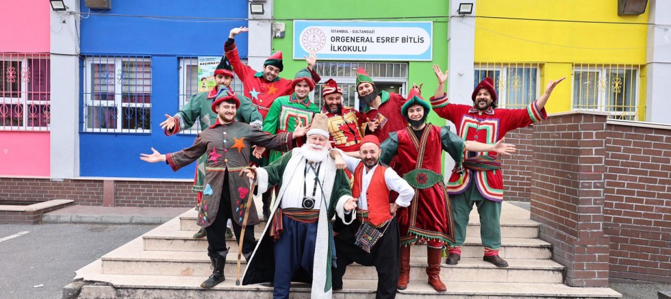 Sultangazi’de Ramazan Eğlencesi Öğrencilerin Ayağına Geldi