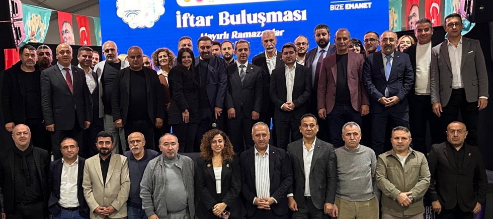 Sultangazi’li Sivaslılar Derneği, Beyoğlu Belediyesi ve Sivas Konfederasyonu’nun İftar Programına Katıldı