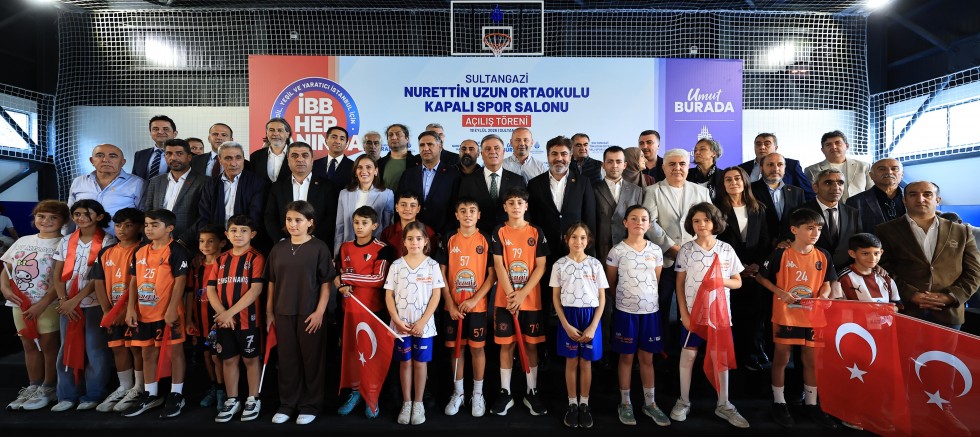 SULTANGAZİ NURETTİN UZUN ORTAOKULU’NUN KAPALI SPOR SALONU YENİLENDİ