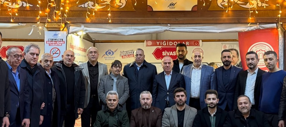 Sultangazi Sivaslılar Derneği Standına Protokolden Anlamlı Ziyaret