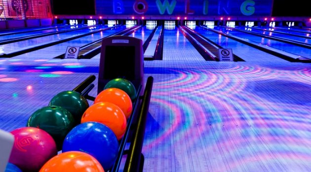 Sultangazi’nin İlk Bowling Salonu NEVA'da Açıldı!