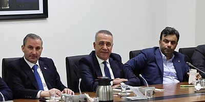  Abdurrahman Dursun, AK Parti Belediye Başkanları Toplantısı'na Katıldı
