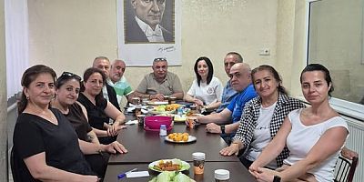 Ahmet GÜRLEVÜK: Birlik ve Beraberlik İçin Çalışmalarımız Sürecek