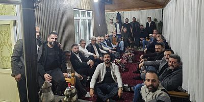 AK Kadrolar, vatandaşın evinde iftar açtı