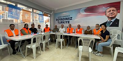 AK Parti Gaziosmanpaşa’da Teşkilat Buluşması: İsmail Ergüneş Mevlana Mahallesi Ziyaretleri Öncesi Teşkilatla Bir Araya Geldi