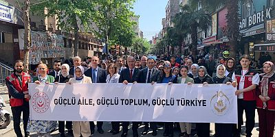 AK Parti Gaziosmanpaşa’dan “Milli Aile Haftası” Yürüyüşüne Güçlü Destek