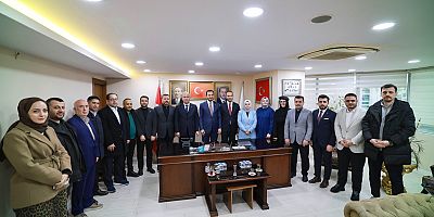 AK Parti Gaziosmanpaşa İlçe Başkanı Av. İsmail Ergüneş, İl Başkanı Abdullah Özdemir’i ağırladı.