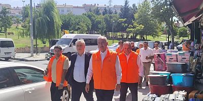 AK Parti Gaziosmanpaşa İlçe Başkanı İsmail Ergüneş’ten Sefa Caddesi’nde Esnaf Ziyareti