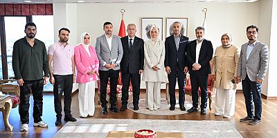 AK Parti Genel Başkan Yardımcısı Fatma Betül Sayan Kaya, Gaziosmanpaşa Belediyesi’ni Ziyaret Etti