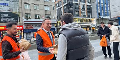 AK Parti Sultangazi’den “İftara 5 Kala” Programı: Gönüllere Dokunan İkram