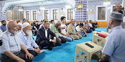 AK Parti Sultangazi’den Vefat Eden Teşkilat Mensupları İçin Mevlid-i Şerif Programı