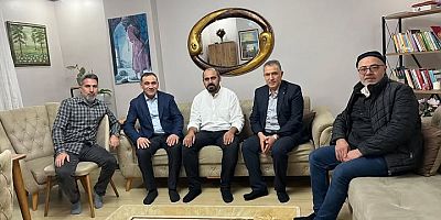 AK Parti Sultangazi İlçe Başkanı İmdat Kamacı’dan Umre Dönüşü Ziyaret