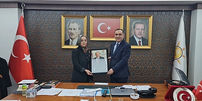 AK Parti Sultangazi İlçe Başkanlığı’nda Muhtarlar Buluşması