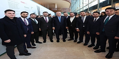 AK Parti Sultangazi İlçe Gençlik Kolları Başkanı Yunus Emre Yıldız’dan Cumhurbaşkanı Erdoğan’a Vefa Mesajı