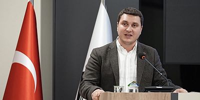 Ataman Doğa Kıroğlu, CHP Beşiktaş Grup Başkanvekilliği Görevinden Ayrıldığını Duyurdu
