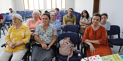 Atatürk Gençlik Merkezi’nde ‘’Sevgi Dilimiz Yunus Emre’’ Adlı Söyleşi Gerçekleştirildi.